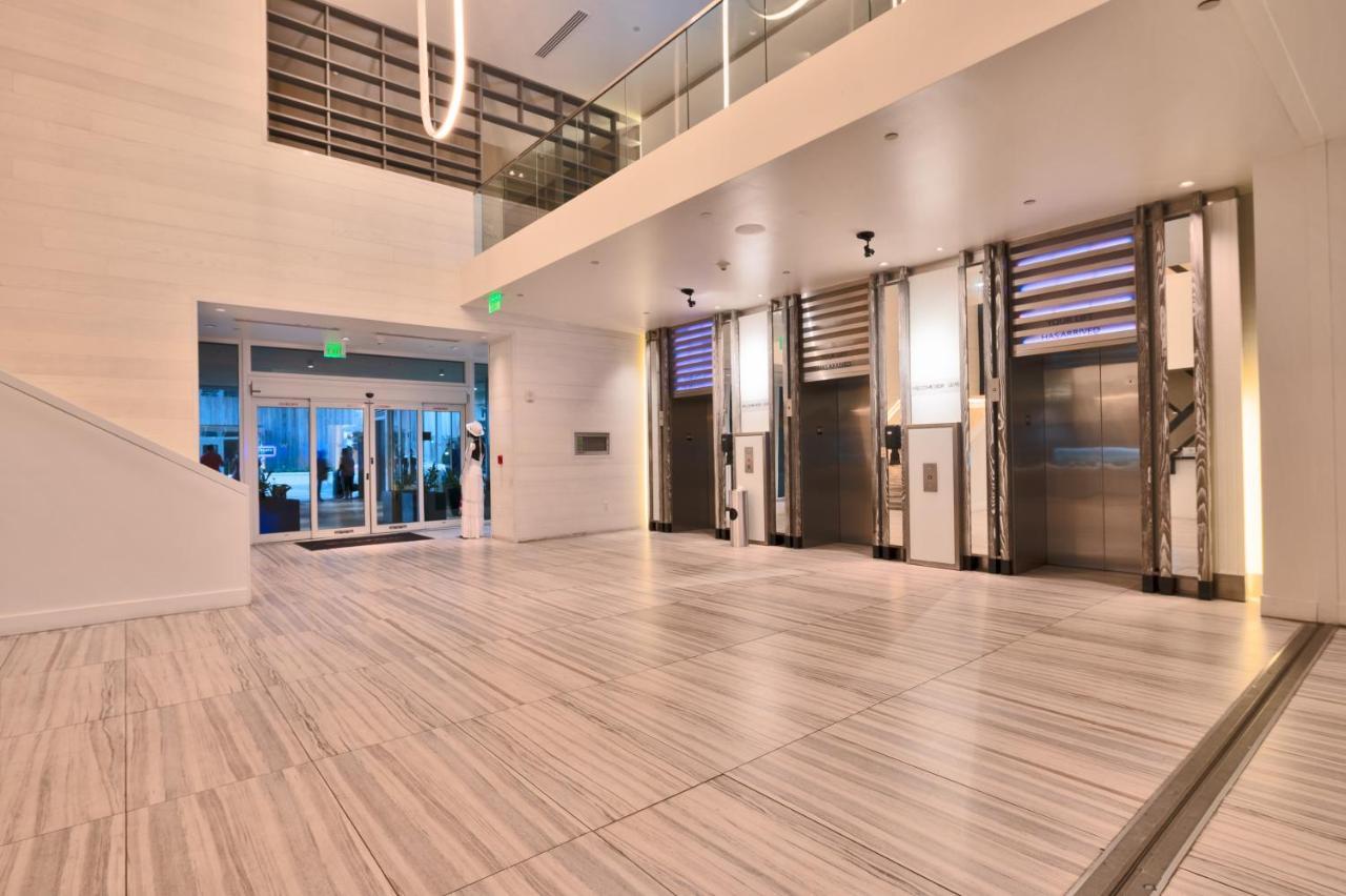 W Residences Fort Lauderdale Luxury Suites Across From Fort Lauderdale Beach Exterior photo
